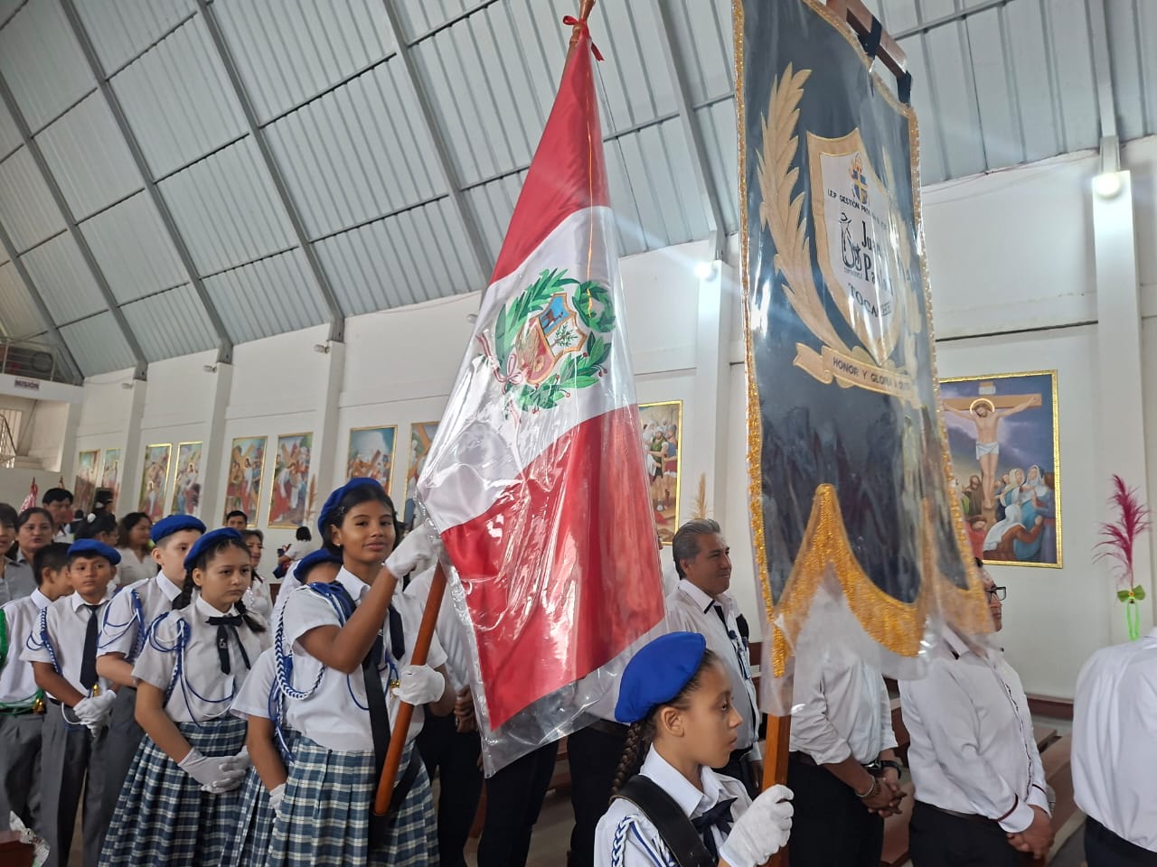 Fotografía 6 del álbum Dia de la Bandera