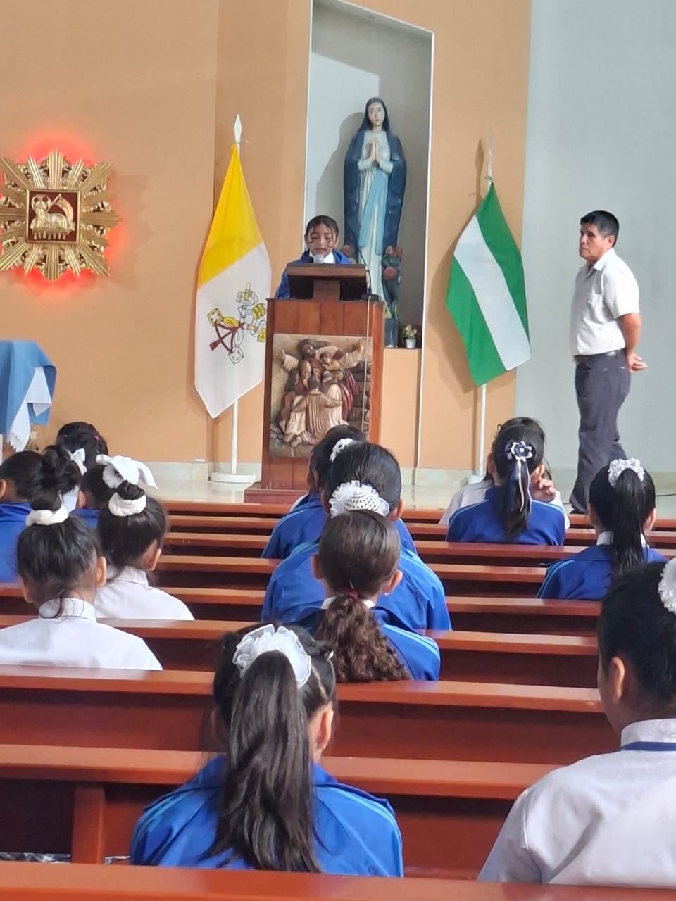 Fotografía 11 del álbum Liturgia Estudiantil